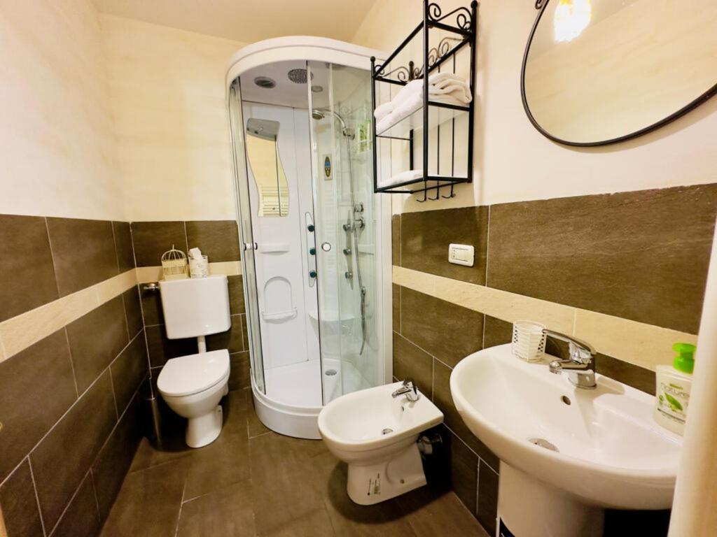 Artemisia B&B Ла Сале Екстериор снимка