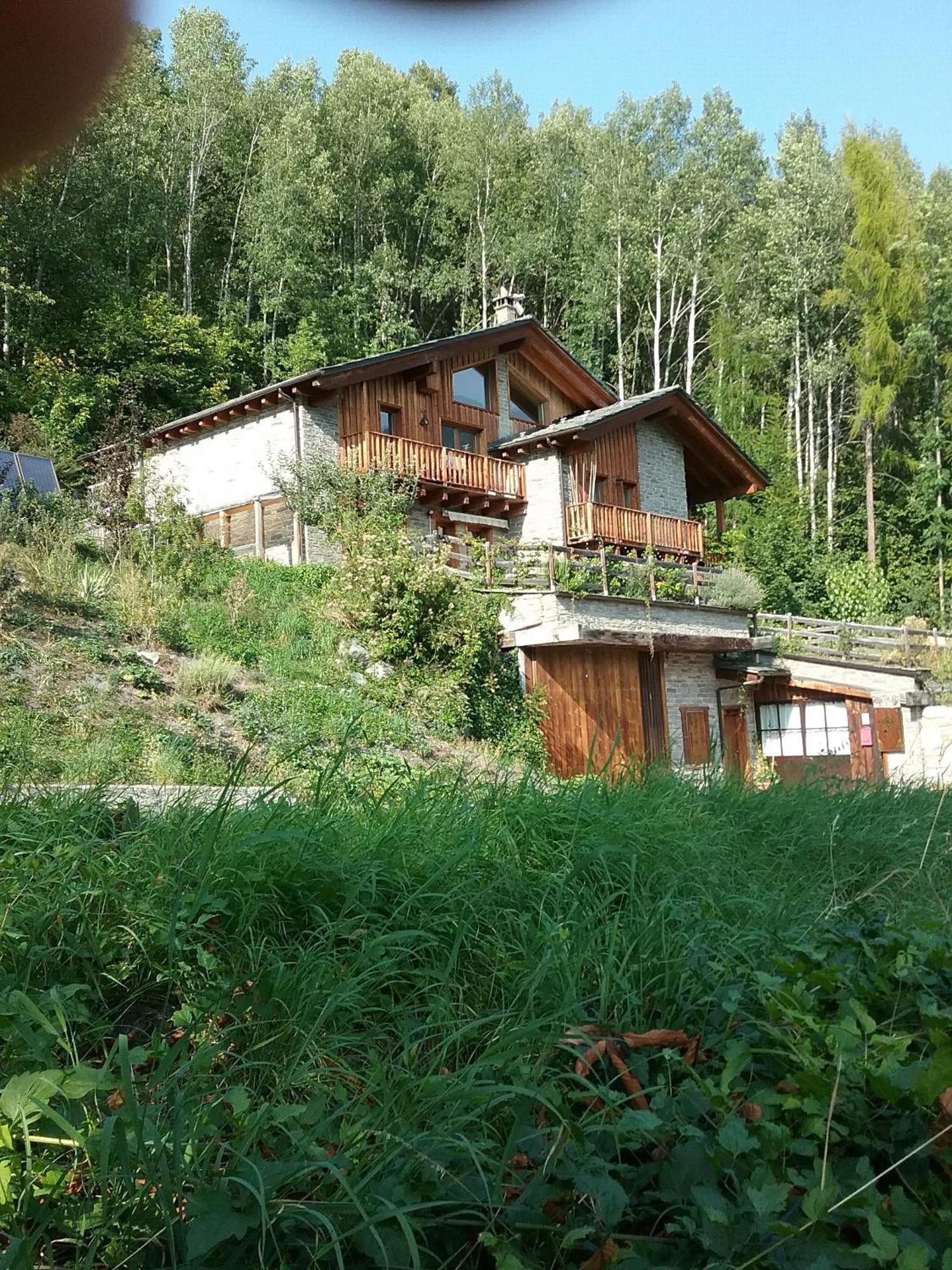 Artemisia B&B Ла Сале Екстериор снимка